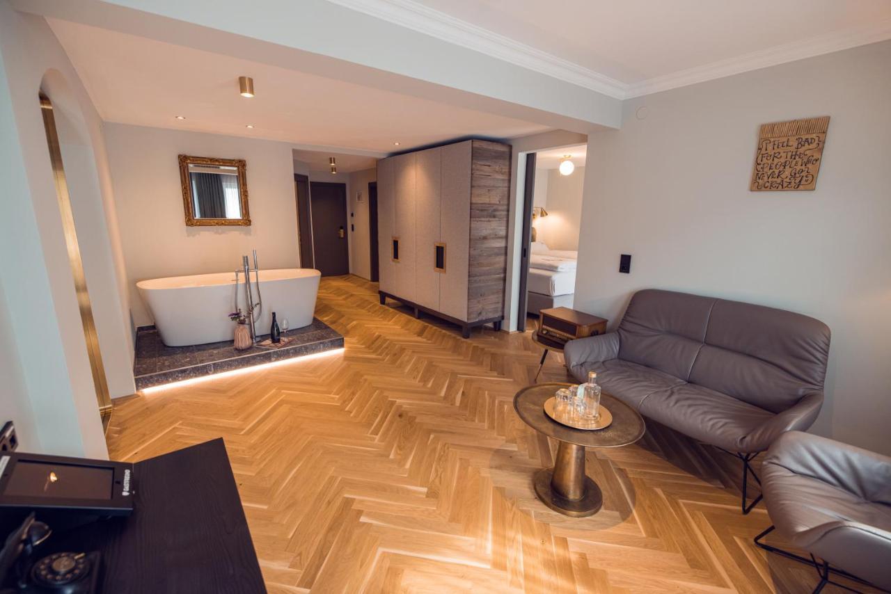 Alpine Hideaway Zillertalerhof 호텔 메이른호픈 외부 사진